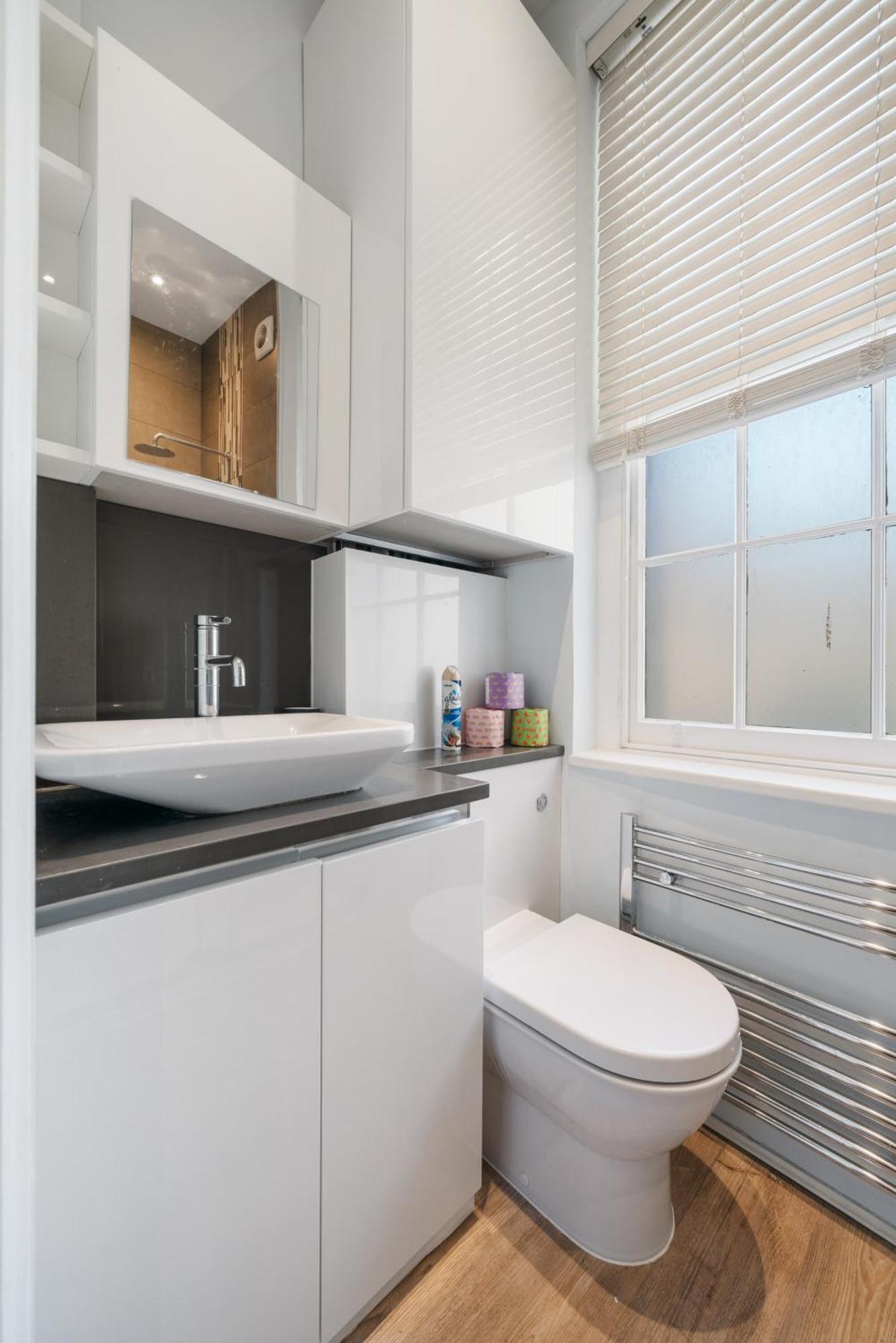 Superb One Bedroom Apartment In Soho Лондон Экстерьер фото